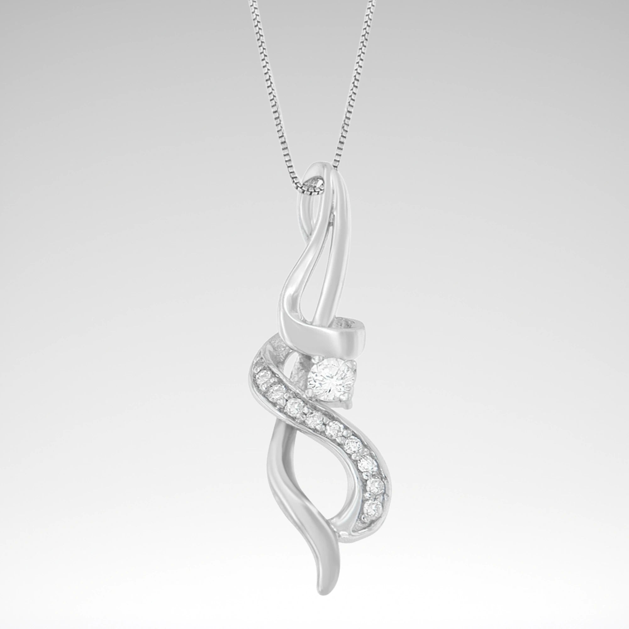 Espira Diamond Swirl Pendant Necklace – 10K White Gold, 1/5 cttw