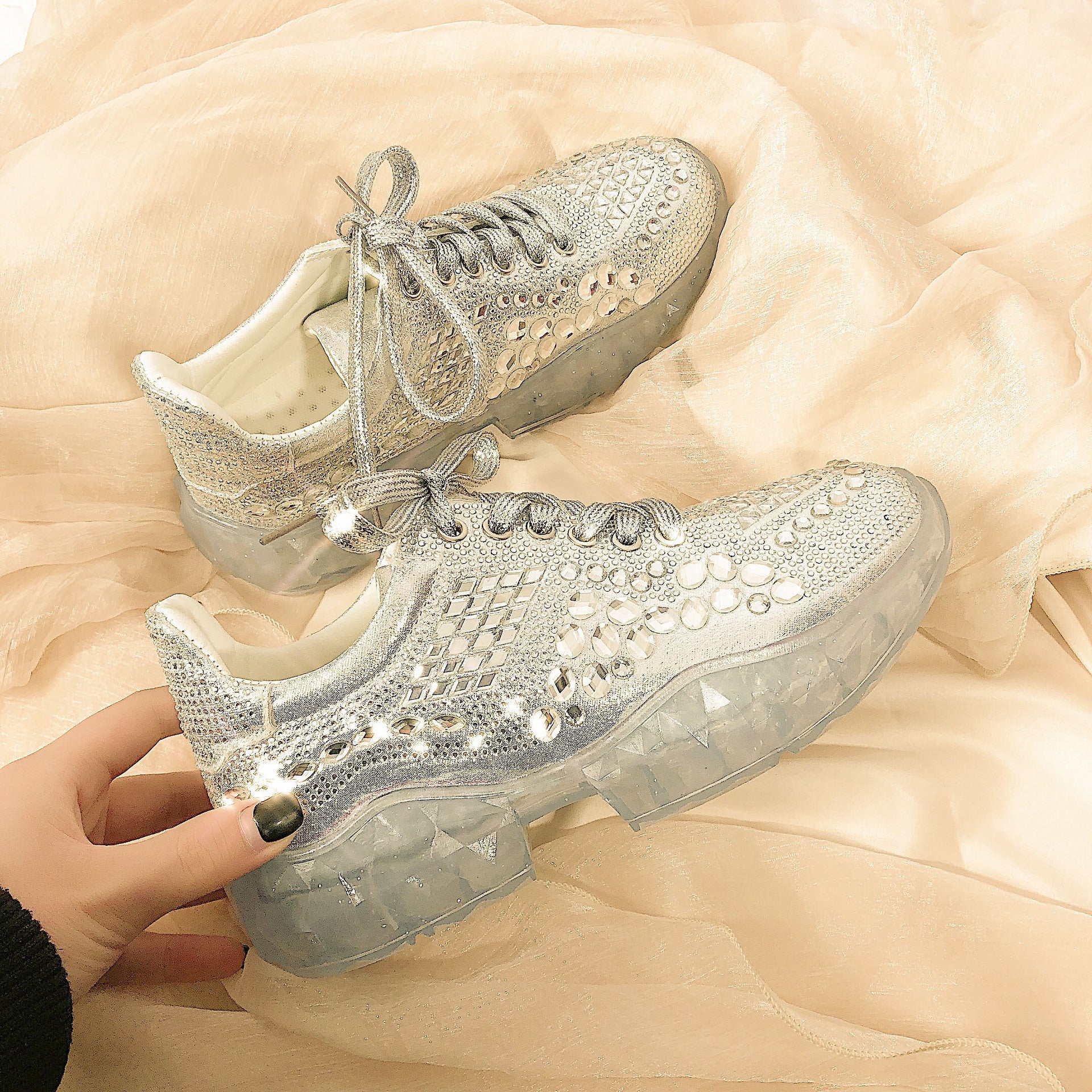 Women's Fashionable Rhinestone Casual Sneakers