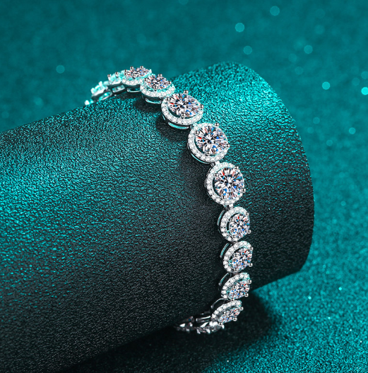 Women's Starry Moissanite Bracelet – .925 Sterling Silver