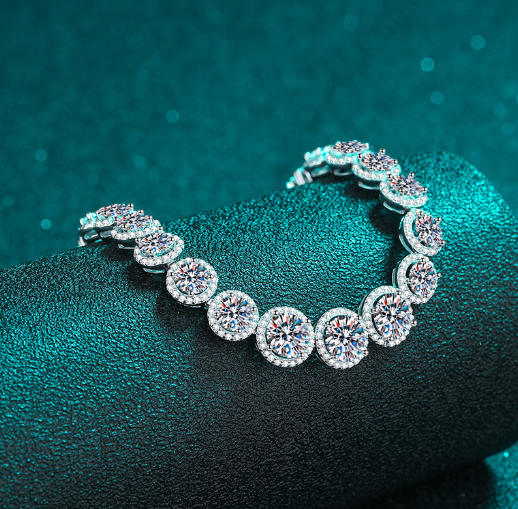  Women's Starry Moissanite Bracelet – .925 Sterling Silver